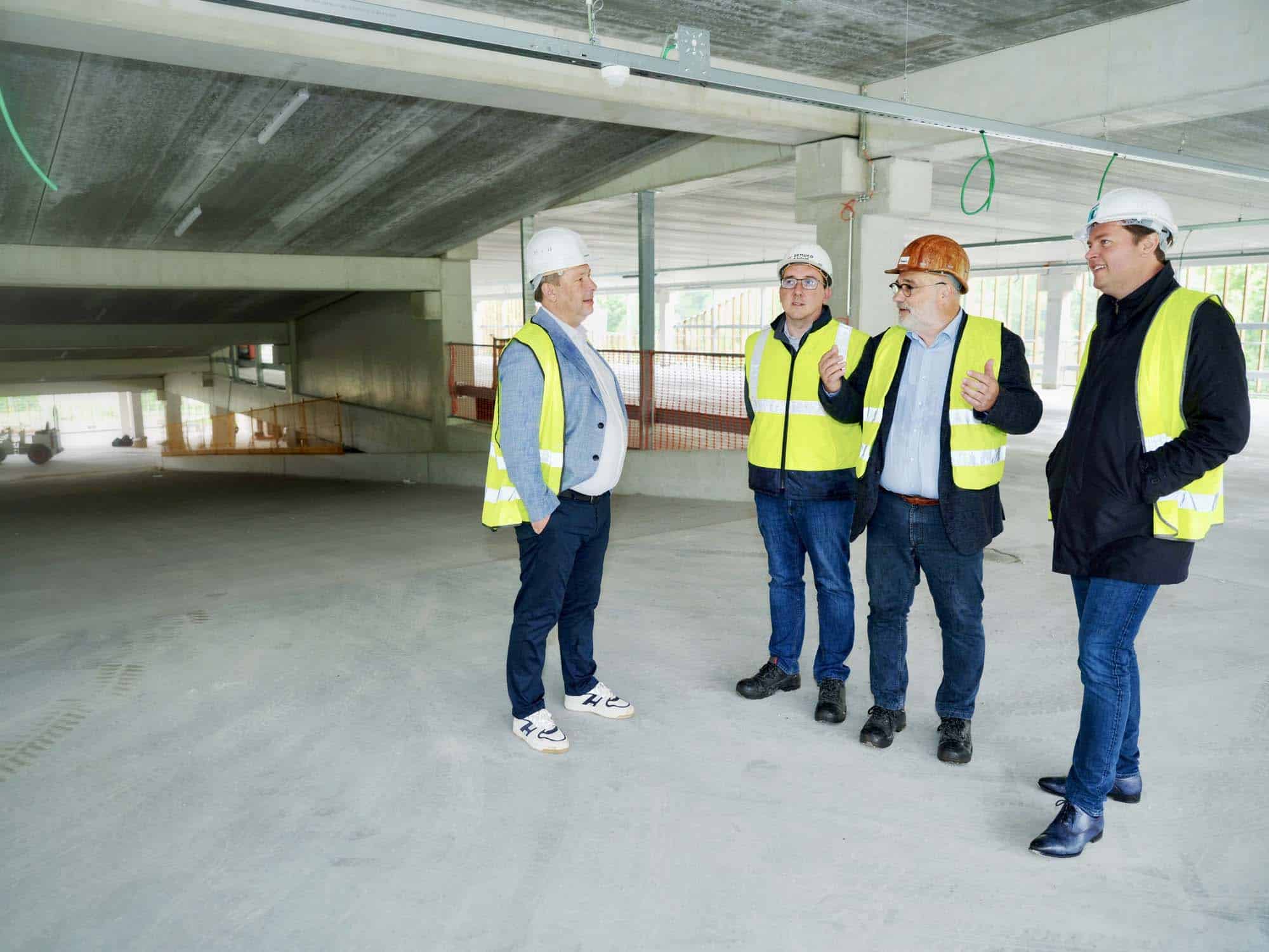 Construction Campus 2.0 presents parking building during Open Construction Day